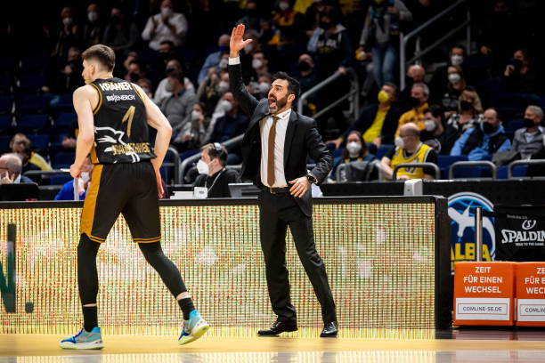 亚足球的盛 亚足球的盛