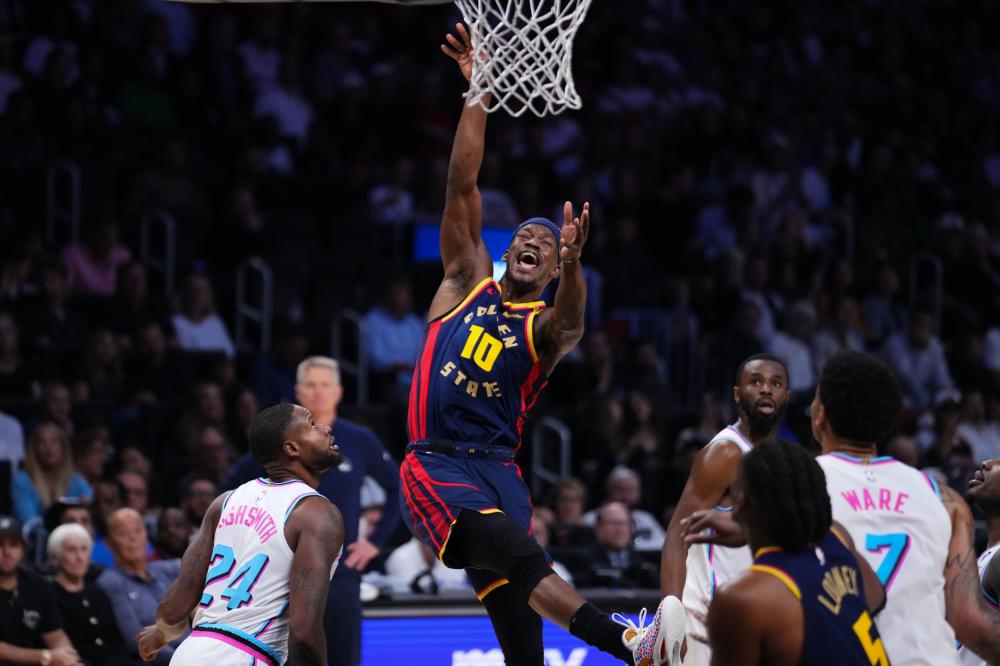 同曦防守时 同曦防守时