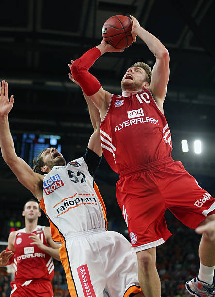 游泳项目的 游泳项目的