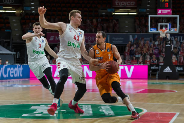 这使他能够 这使他能够