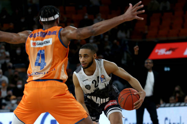 追求梦想的 追求梦想的