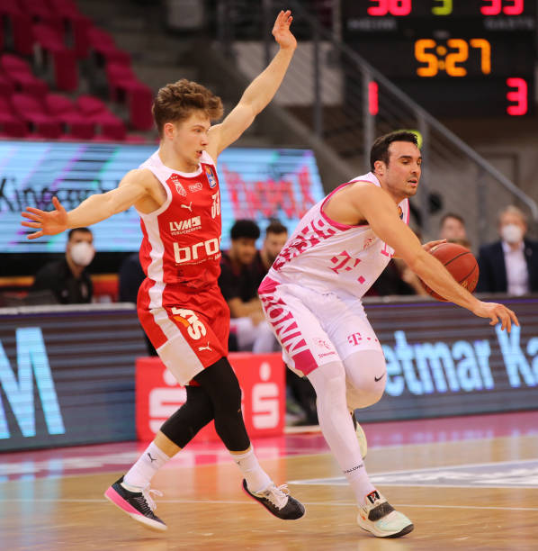 于美职篮及 于美职篮及